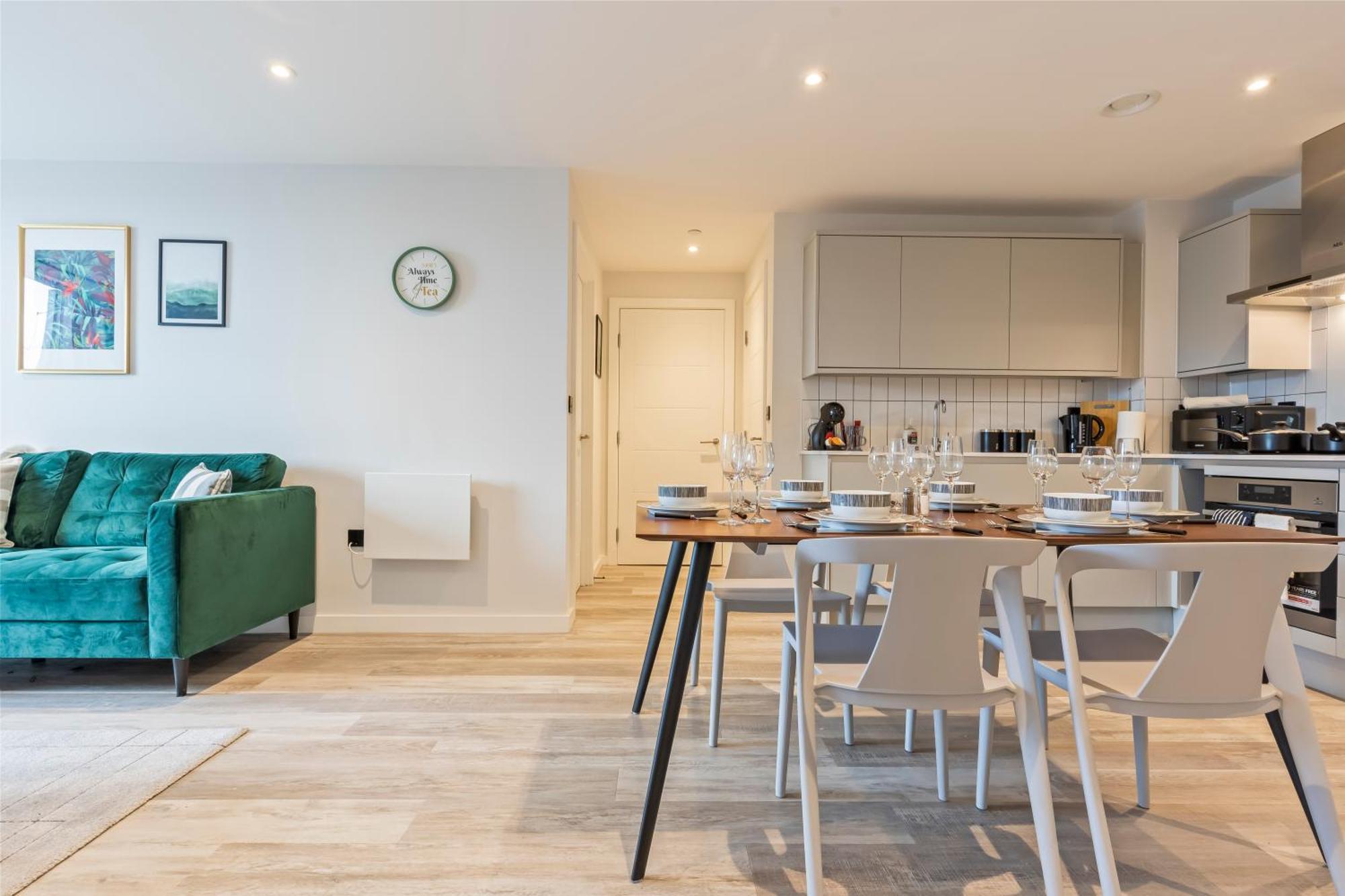 Meadow Haven - Monthly Stays - On Street Parking & Netflix Birmingham Kültér fotó